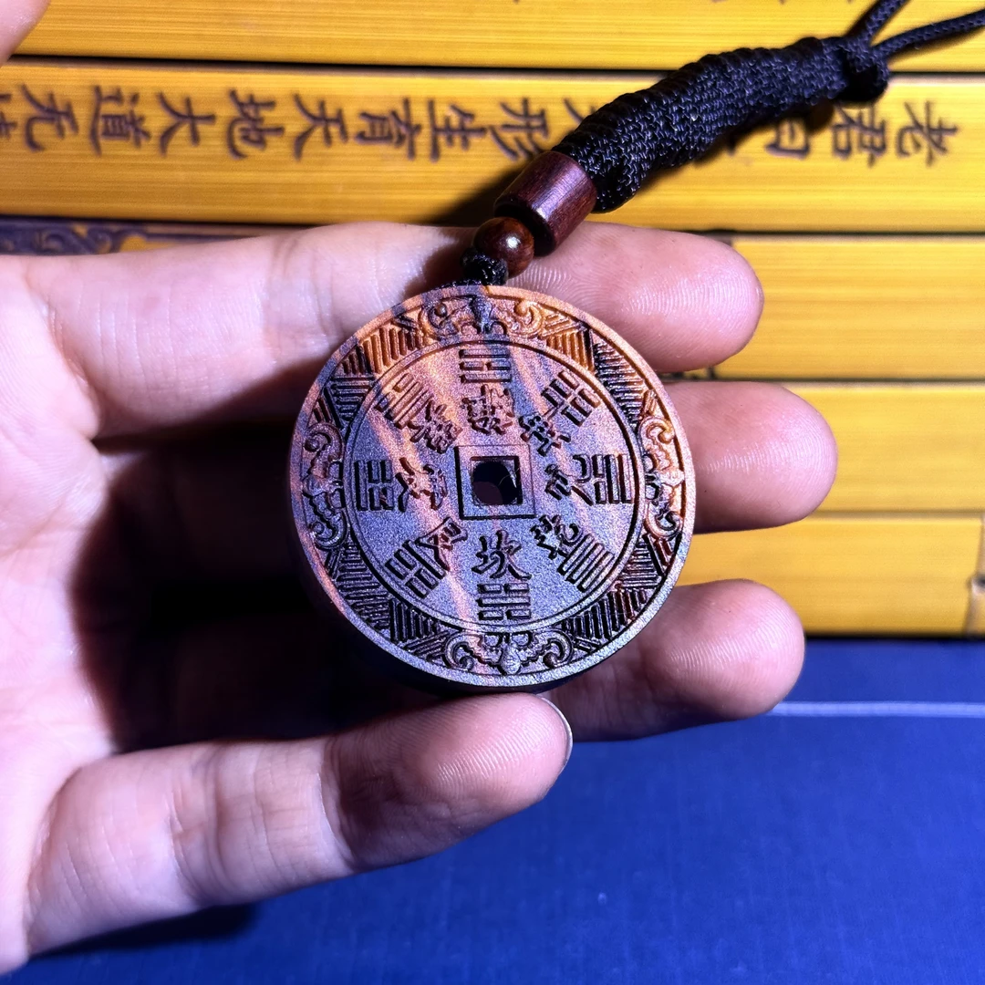 雷击桃木山花钱雕刻木雕