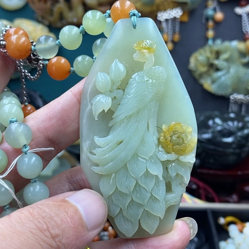 【闪购商品】蛇纹石玉未镶嵌吊坠