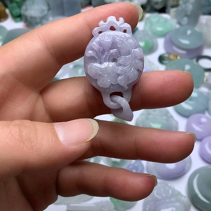 翡翠未镶嵌颈饰天然翡翠