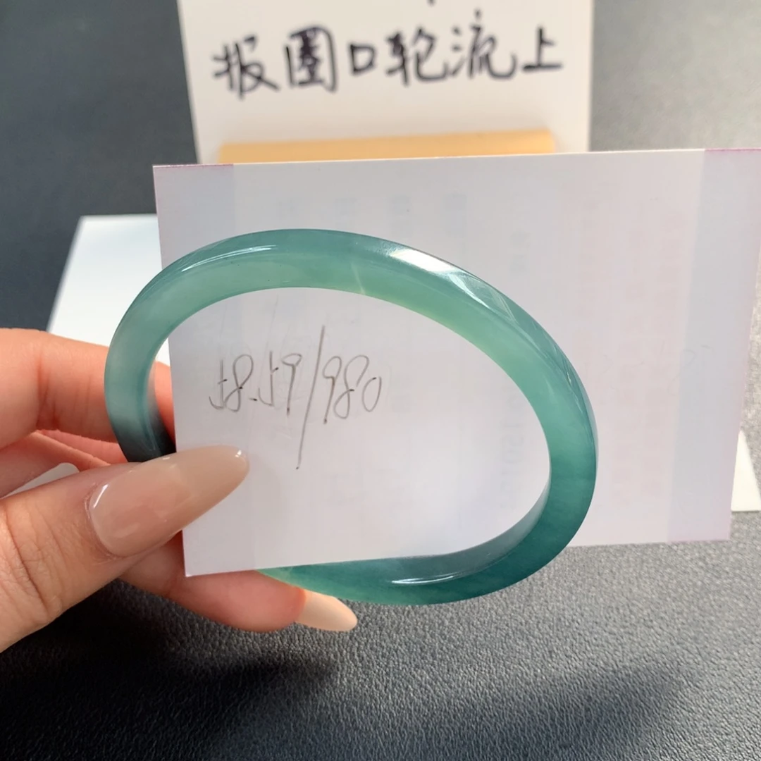 翡翠未镶嵌手镯天然翡翠