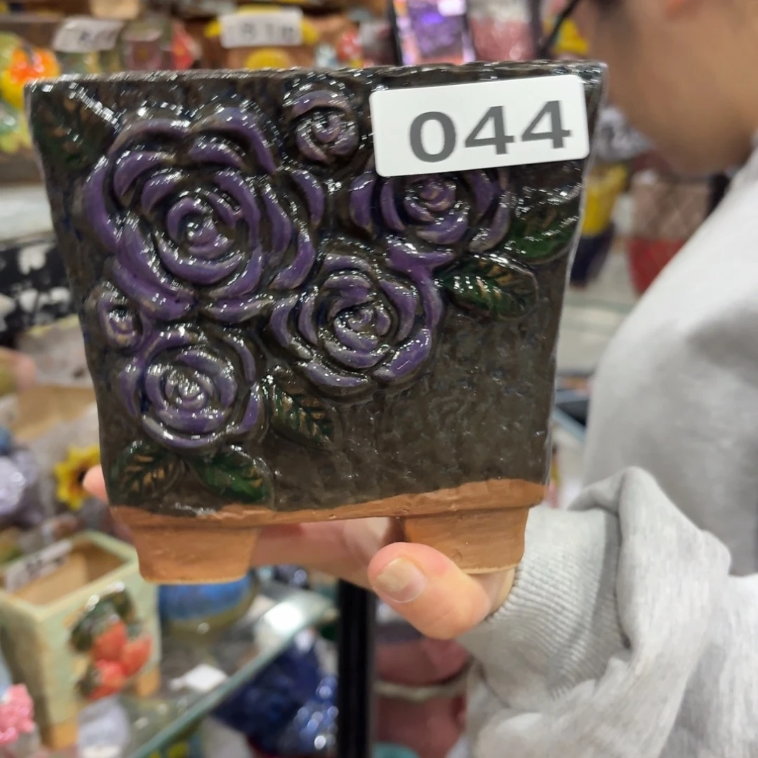 瑕疵44 拍满20包邮飞，退款拉黑