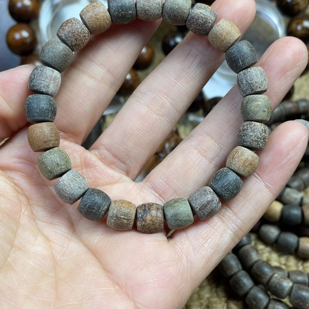 贡木其他一**烦巴布亚新几内亚