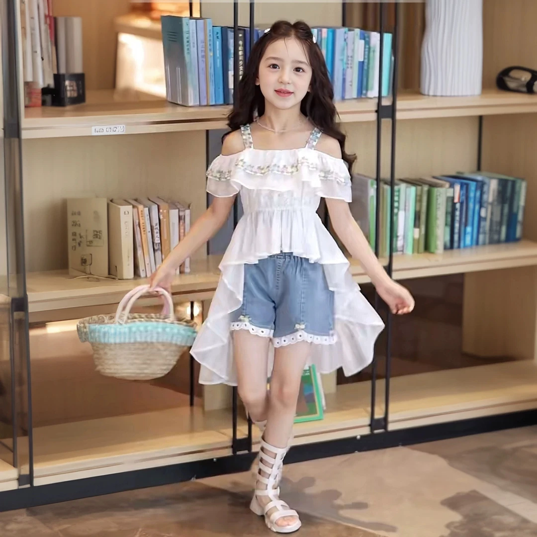 （夏日心动）洋气甜美气质花边吊带拖尾裙牛仔短裤套装