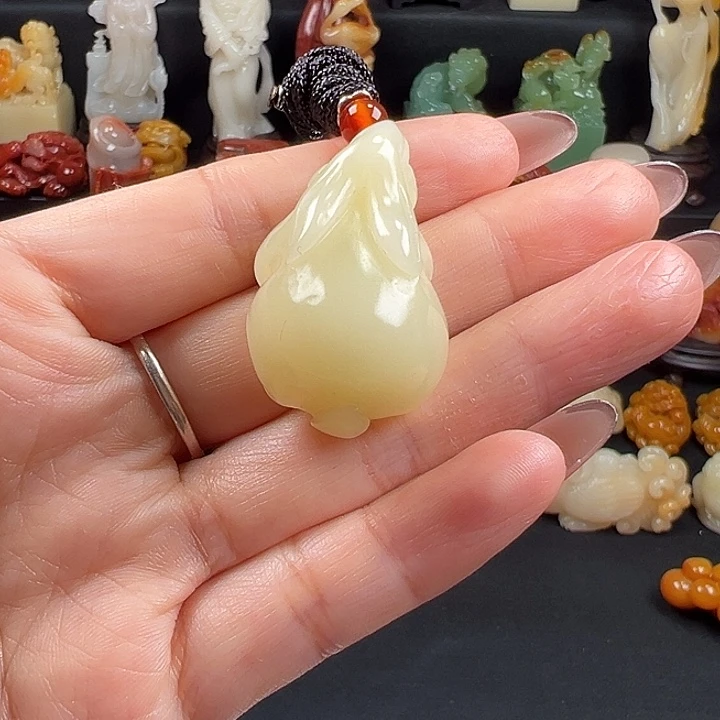 寿山石老性芙蓉石