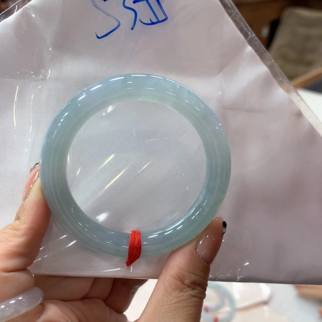 未镶嵌手镯翡翠48小时鉴赏