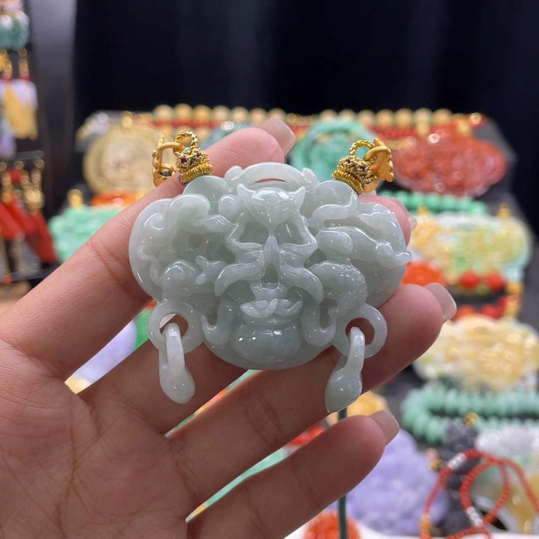 翡翠颈饰未镶嵌代编织