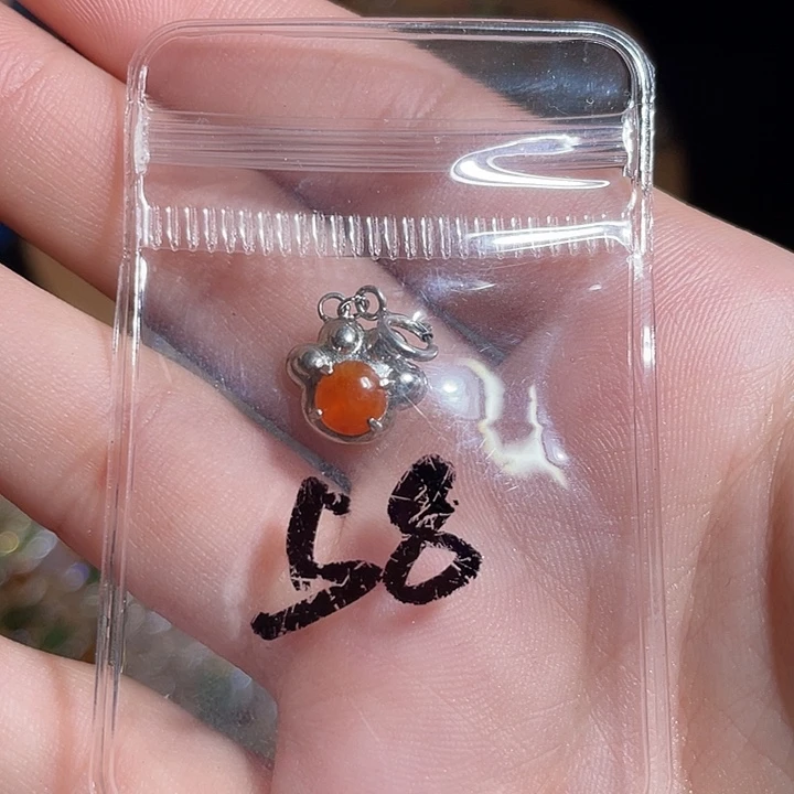 翡翠银S925镶嵌颈饰翡翠