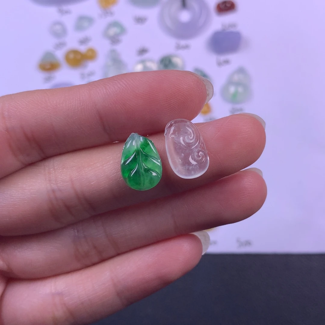 米***米翡翠未镶嵌颈饰翡翠