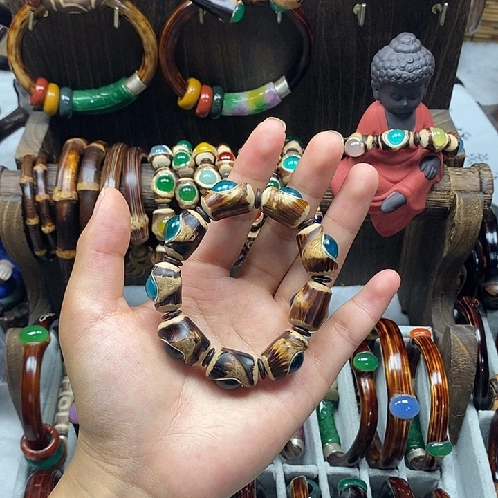 木质非金属美**致黑藤手串