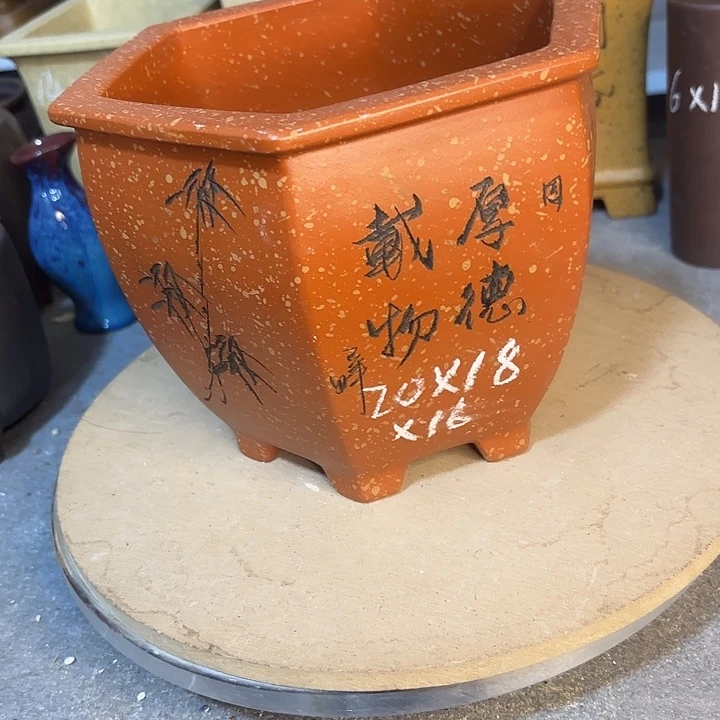 紫砂花盆紫砂花盆