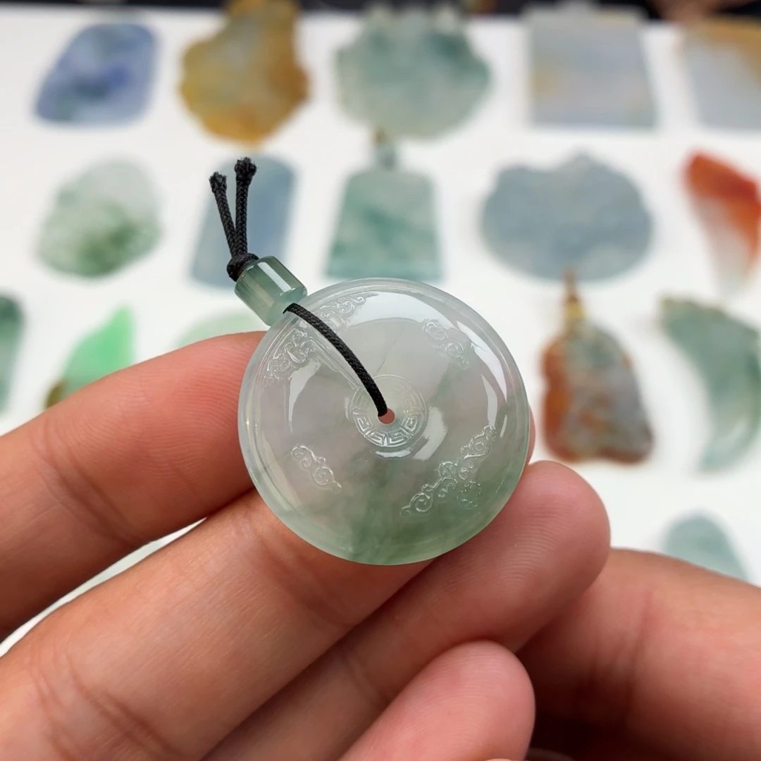 定制翡翠未镶嵌仿古飘花平安扣