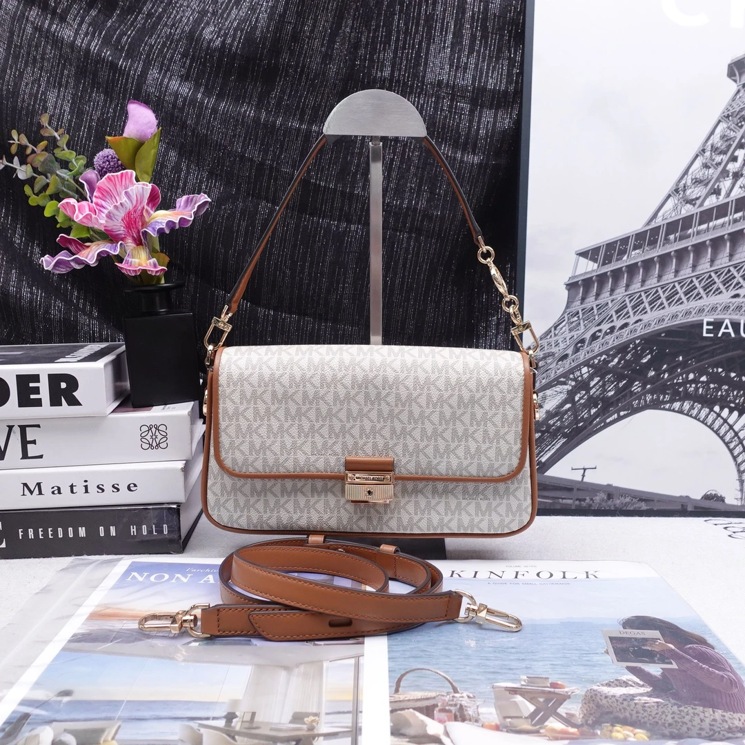95新 MICHAEL KORS/迈克高仕 单肩包/T10345041
