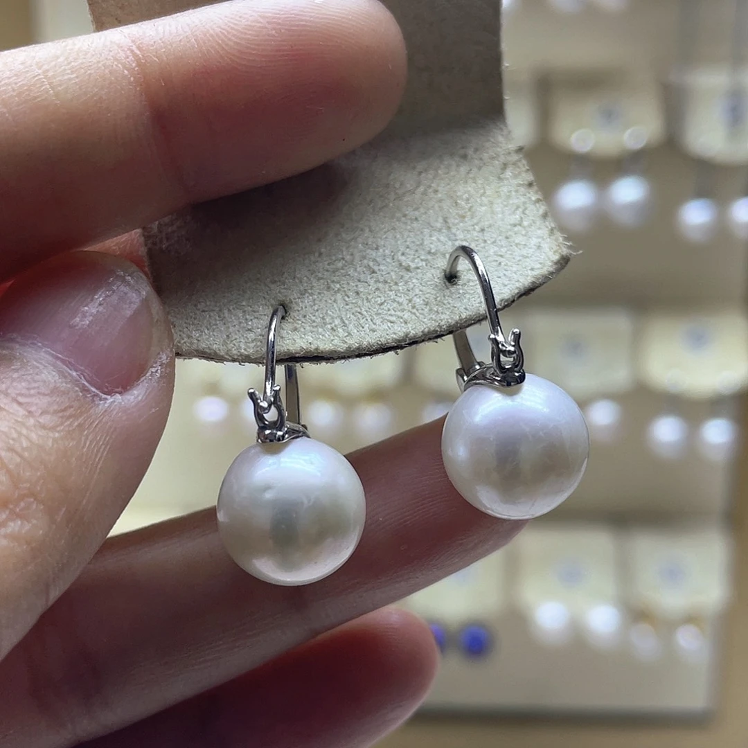 银S925镶嵌淡水珍珠耳饰