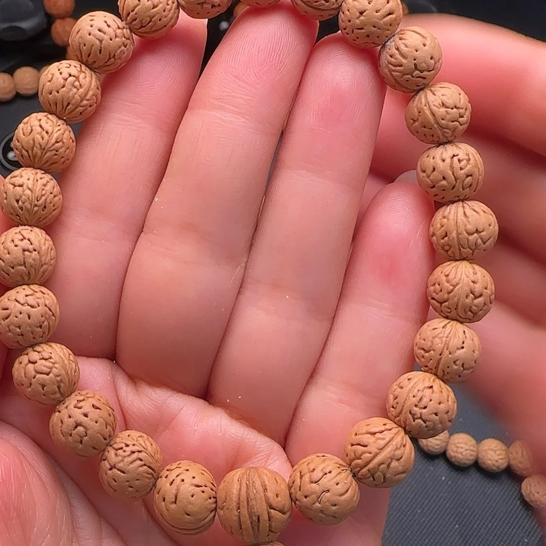 桃核手串盘锦奶豆儿