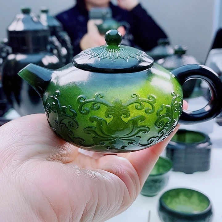 和田玉（青玉）未镶嵌把件微瑕