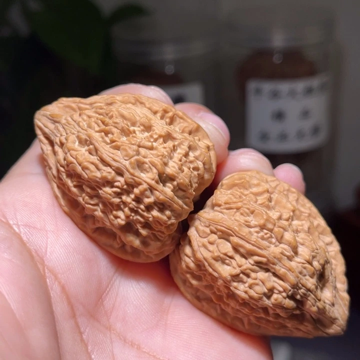 文玩核桃吊坠           34