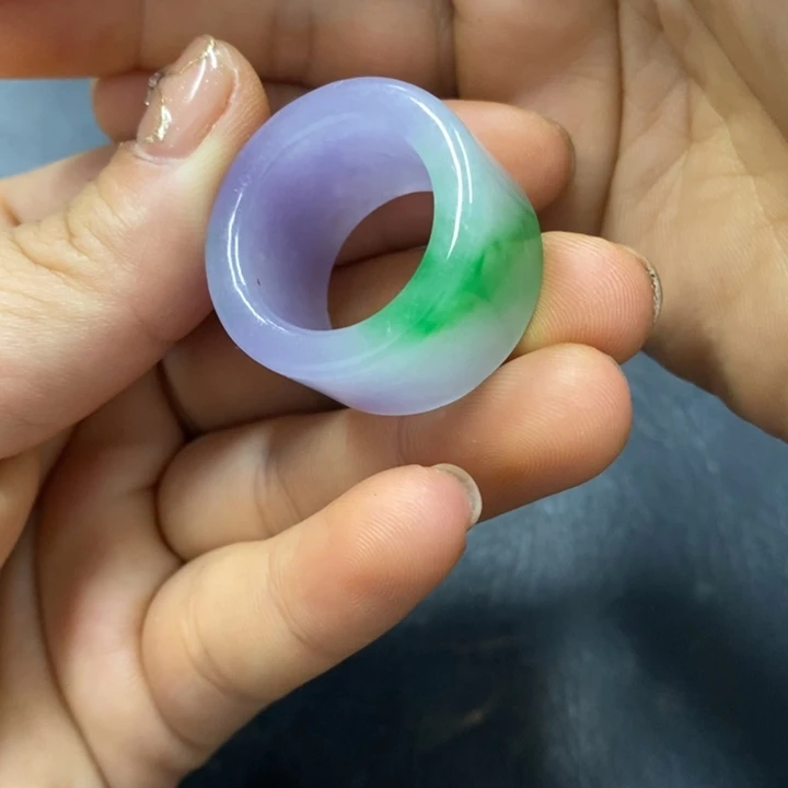 白玉菩提吊坠摆件