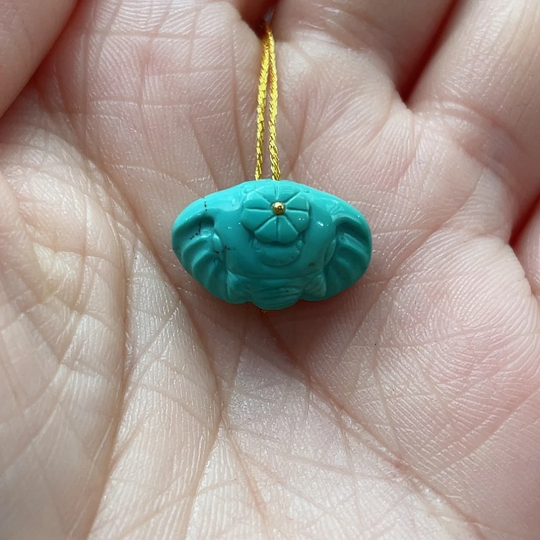 绿松石颈饰未镶嵌