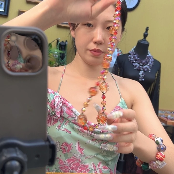 雪***青颈饰琉璃编号792 定制不退换