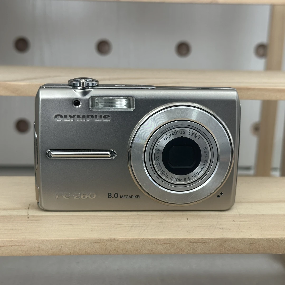 95新 Olympus/奥林巴斯 奥林巴斯fe280自备内存卡读卡器