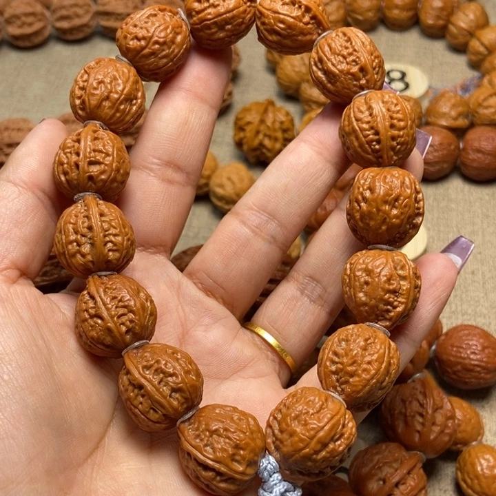 文玩核桃吊坠小瓜子手串