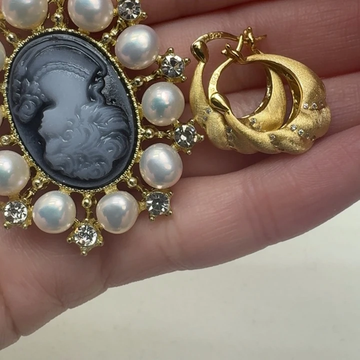 淡水珍珠耳饰未镶嵌