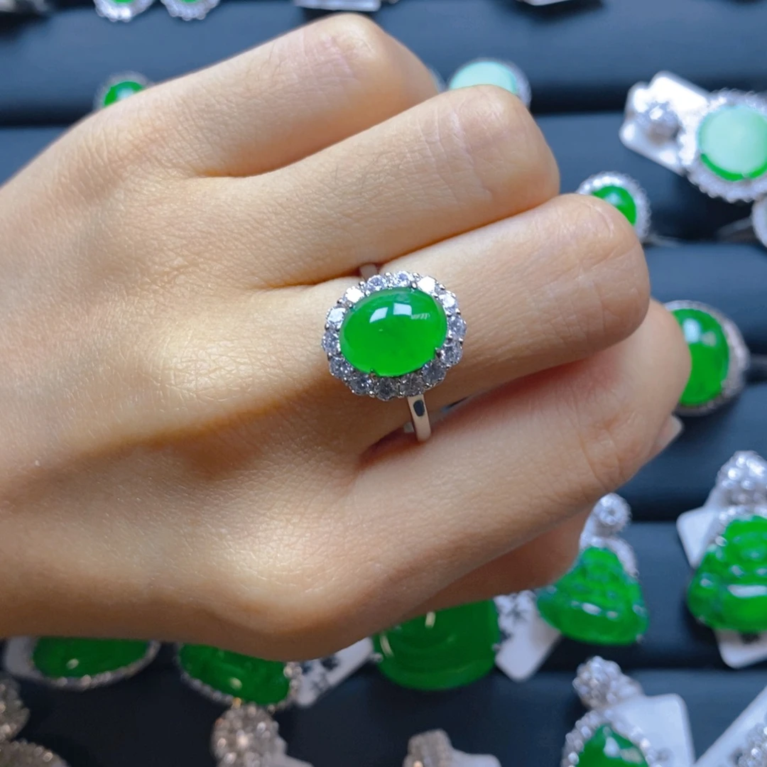 翡翠银S925镶嵌颈饰蛋面