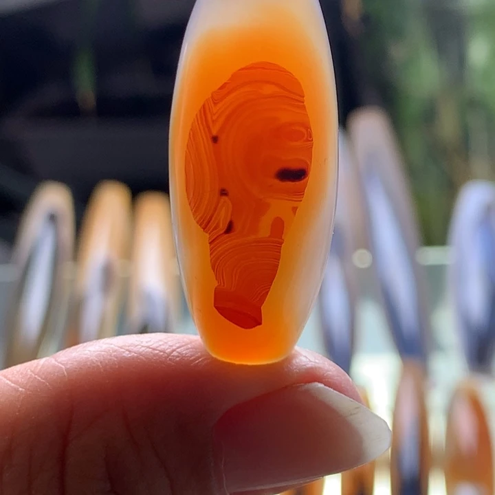 未镶嵌颈饰玛瑙/玉髓37