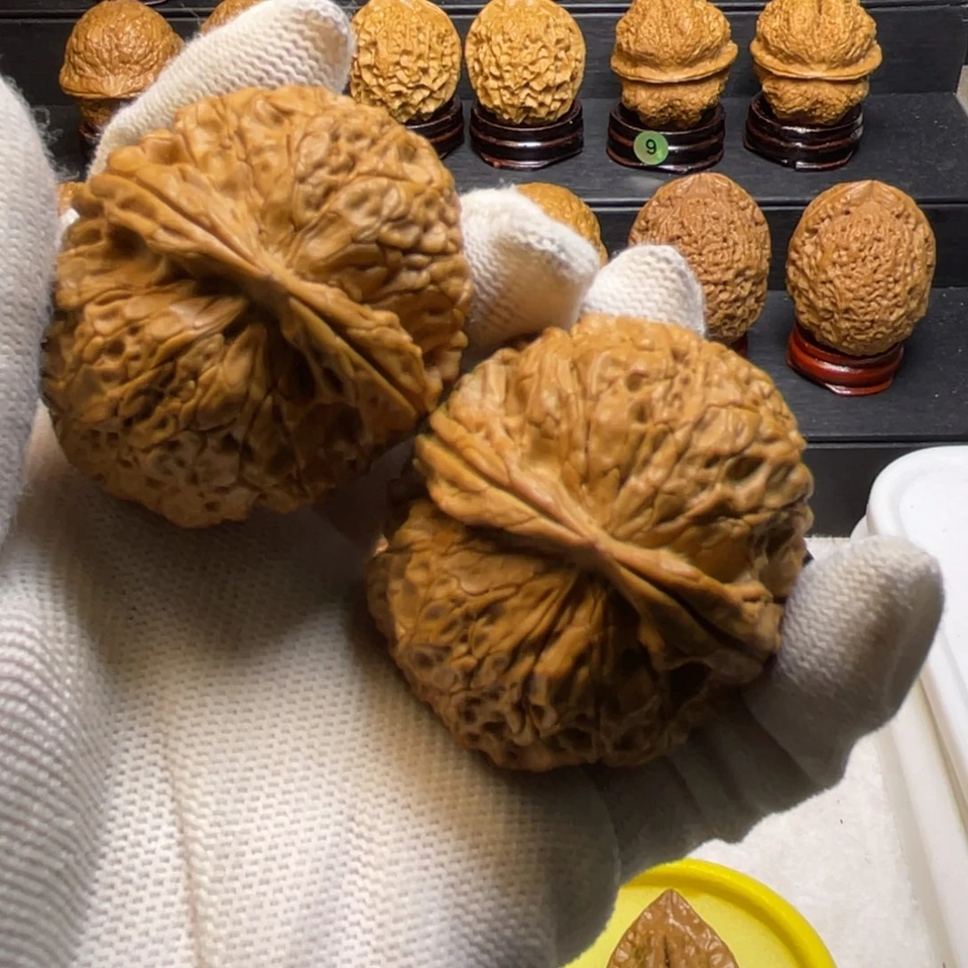 健***飞文玩核桃把件Y20霸王蟾