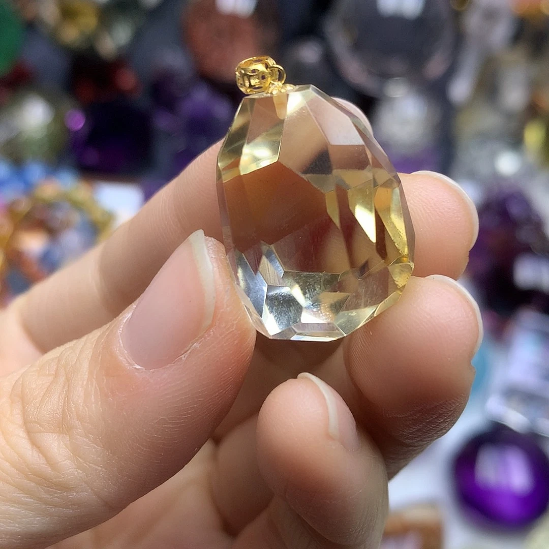 珠宝半成品18K金镶嵌水晶