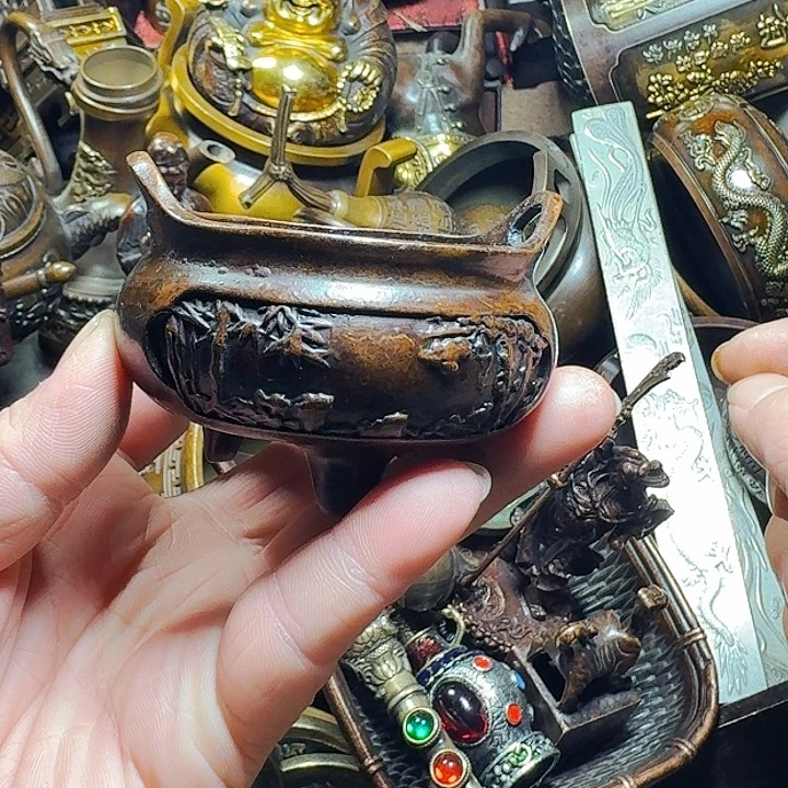 铜器摆件收收藏藏