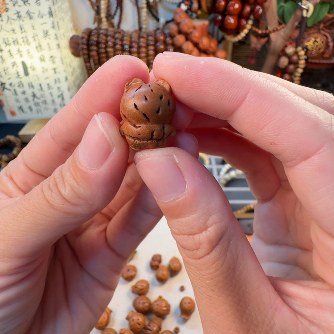 ****随吊坠柏香籽/百香籽菩提