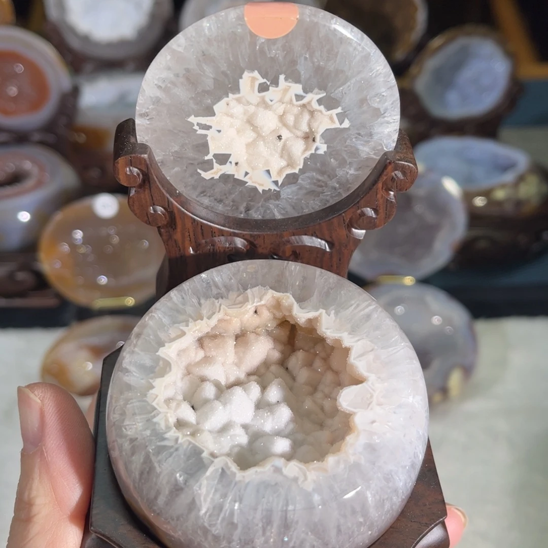 水晶大型摆件（非配饰）未镶嵌