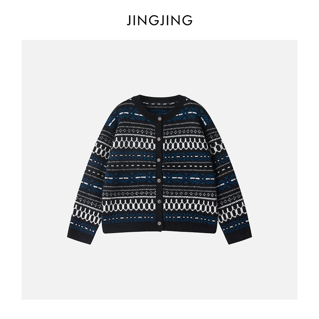 JINGJING2025新款“秋日絮语”秋冬桑蚕丝单排扣圆领羊绒针织毛衣