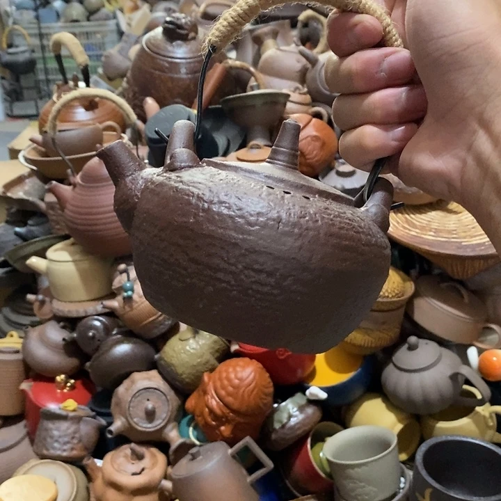 瓷片然后又要在这里去看看