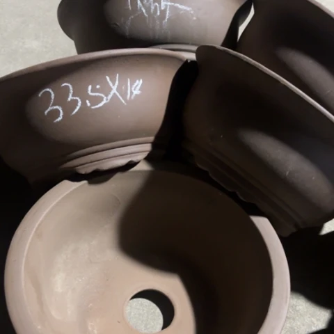 100-5。33.5-14。  微瑕。