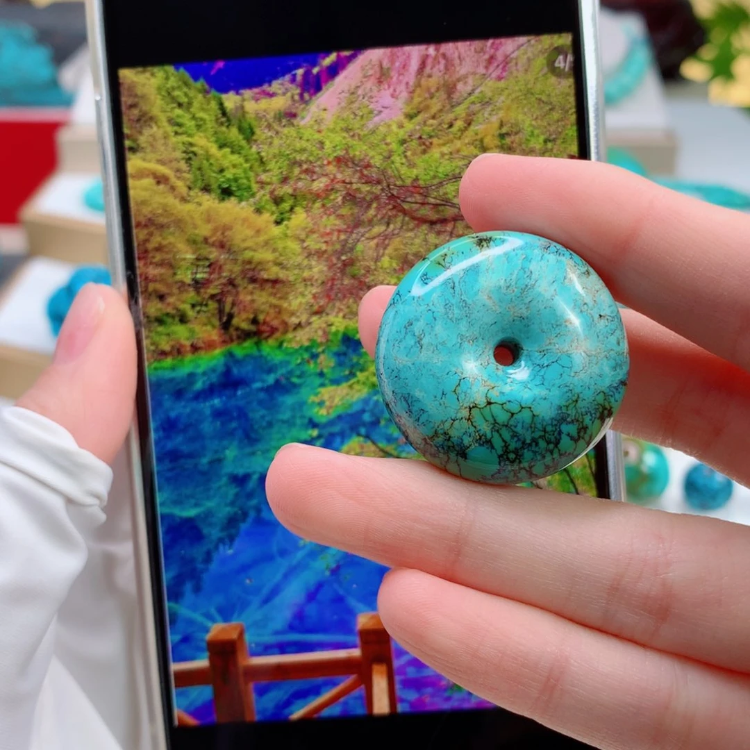 未镶嵌绿松石珠宝奇石