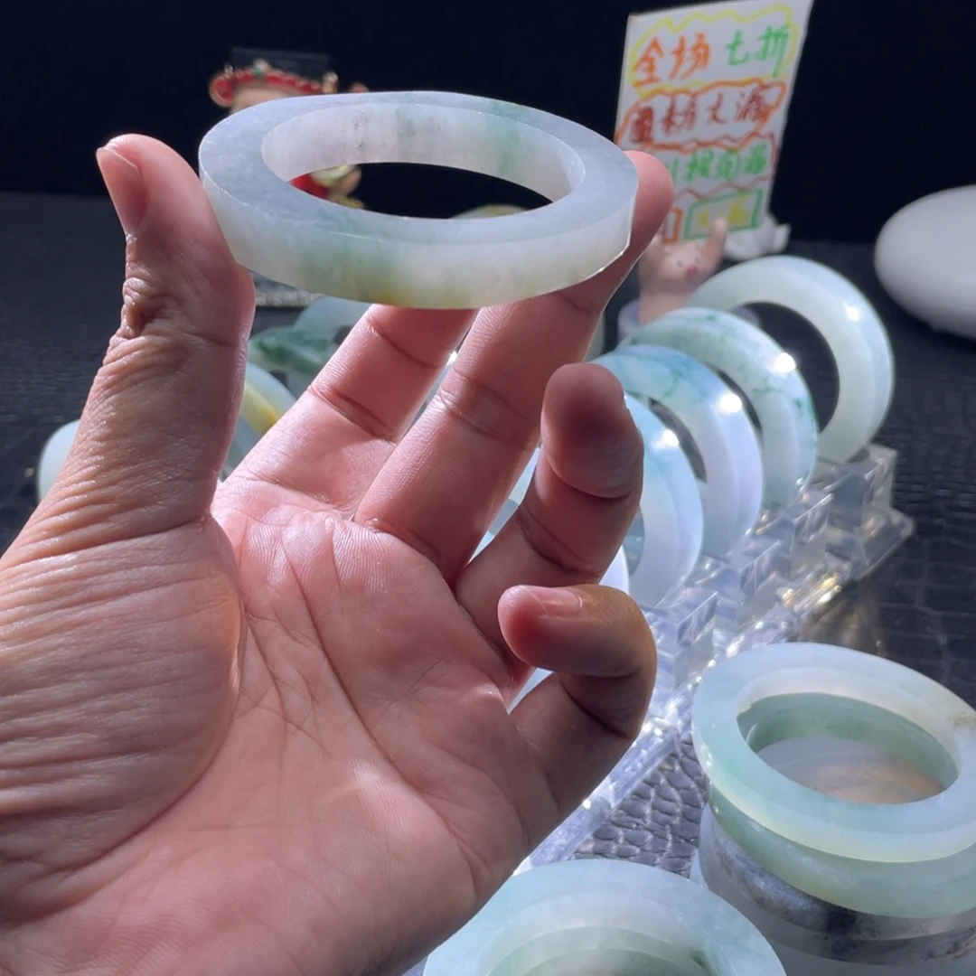 定制翡翠未镶嵌正圈