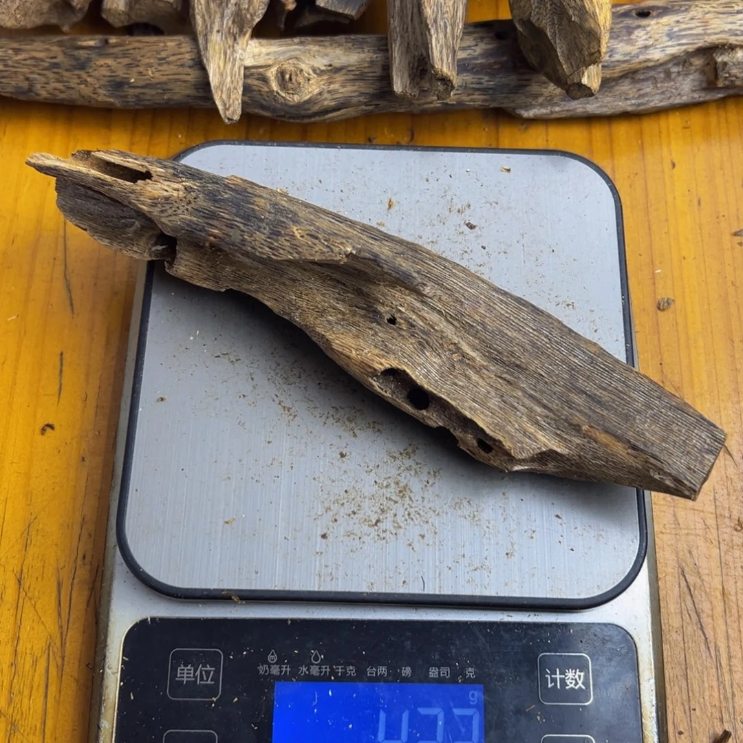 沉香碎屑沉香奇楠沉香虫漏