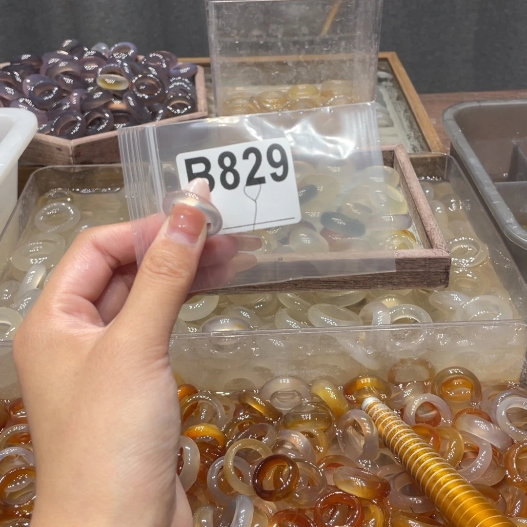 玛瑙/玉髓未镶嵌戒指829