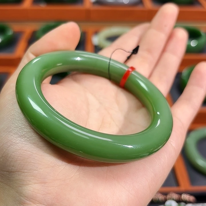 和田玉（碧玉）未镶嵌手镯粉绿猫眼圆条5455