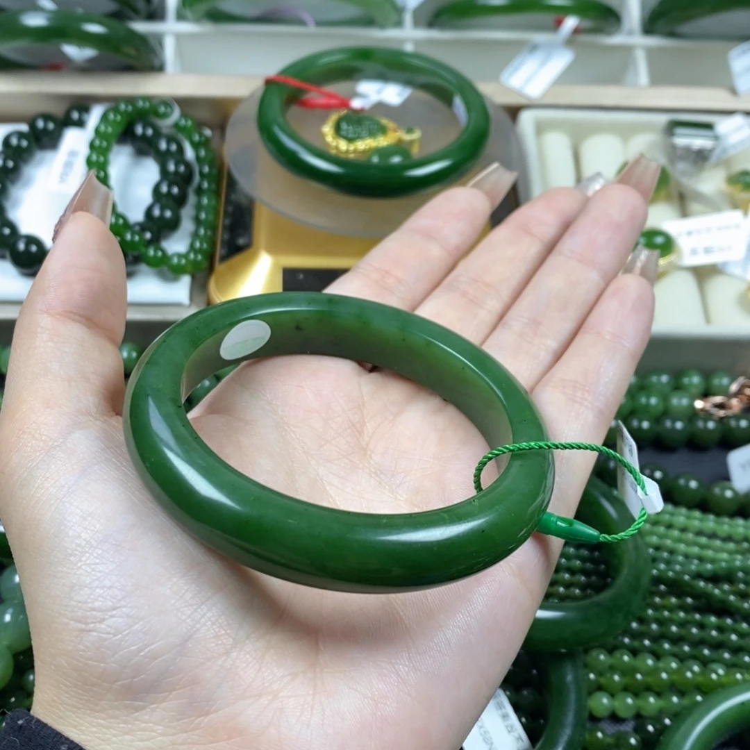 和田玉（碧玉）手镯未镶嵌M***i