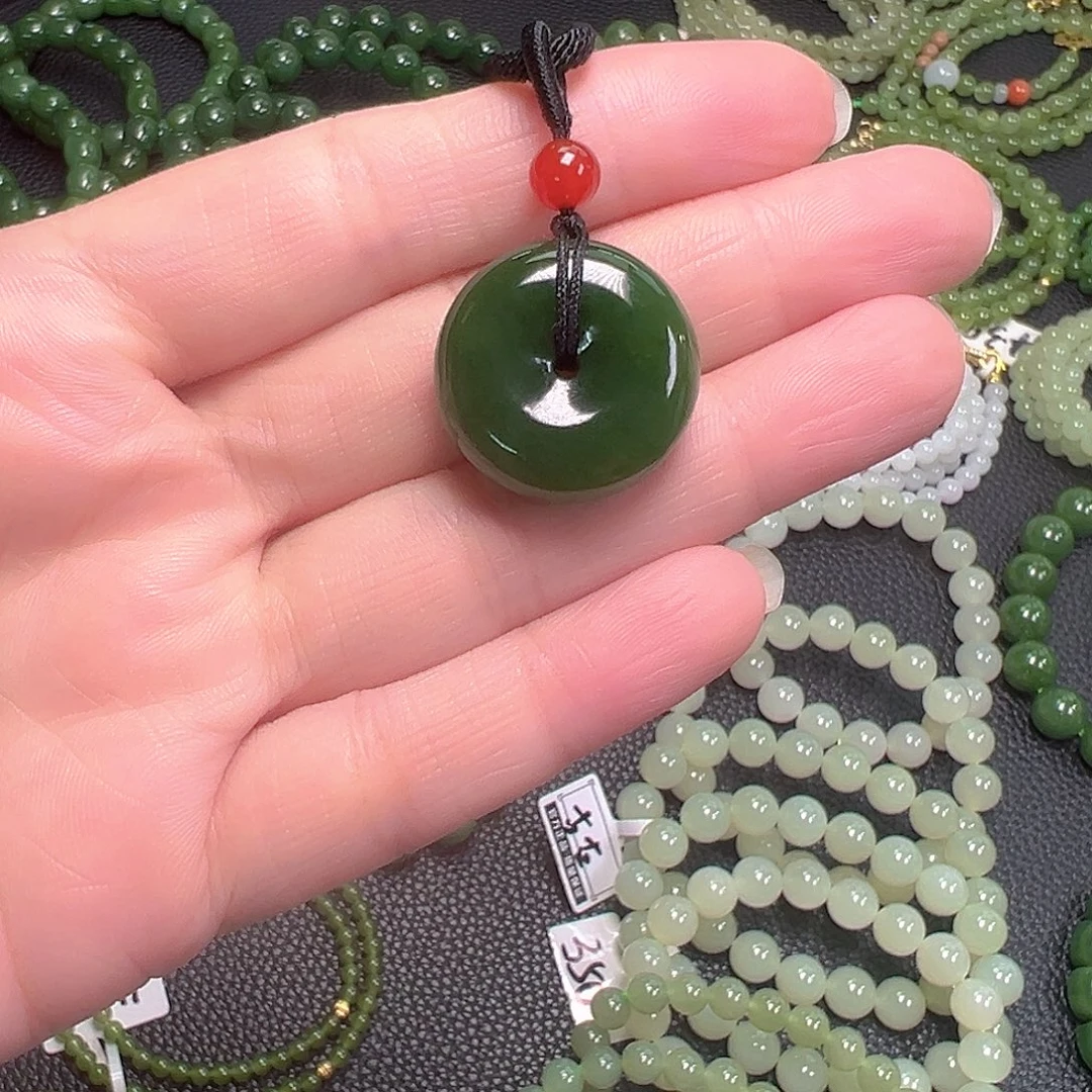 和田玉（碧玉）未镶嵌颈饰