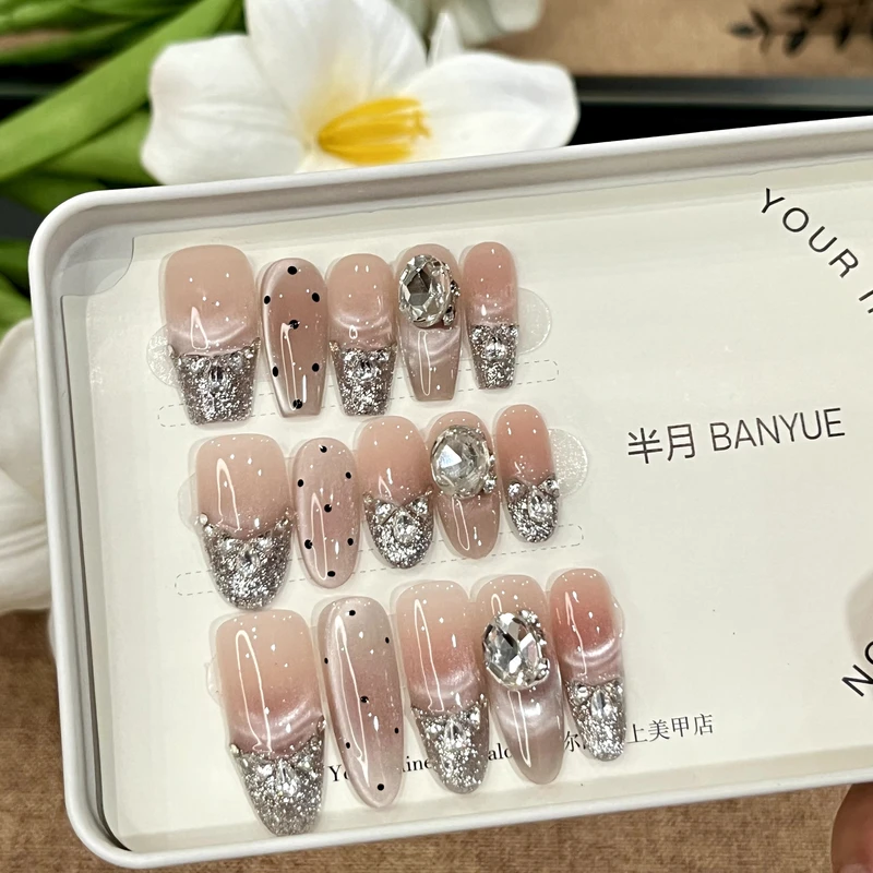 【星河之泪】LeGe Nail 精选爆火纯手工显白气质穿戴美甲546