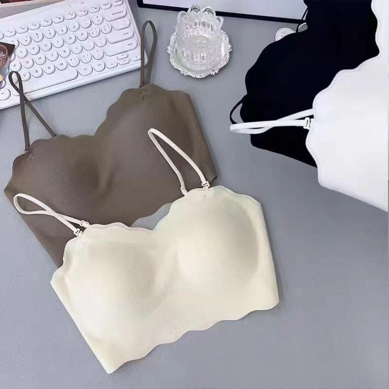 3196 一片式薄款舒适美背 F23