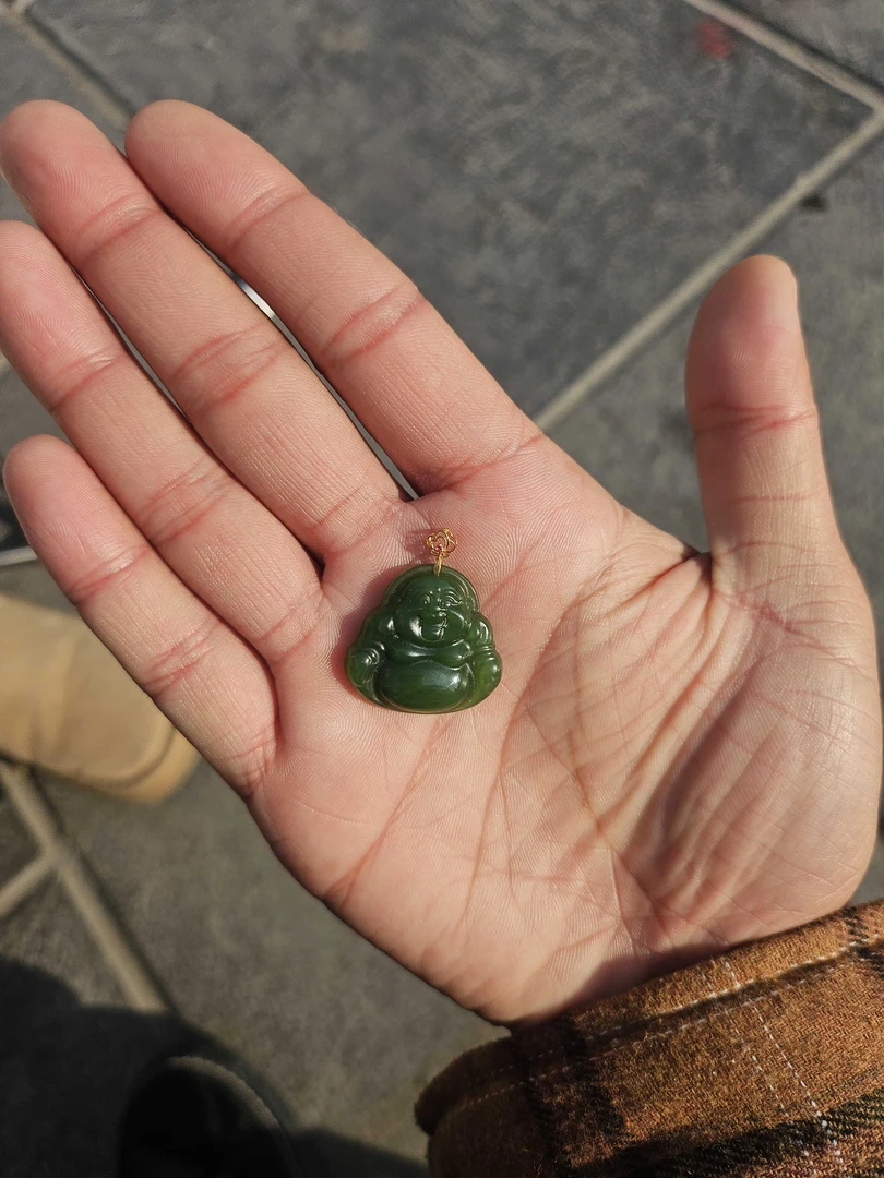 和田玉吊坠高端奢华款