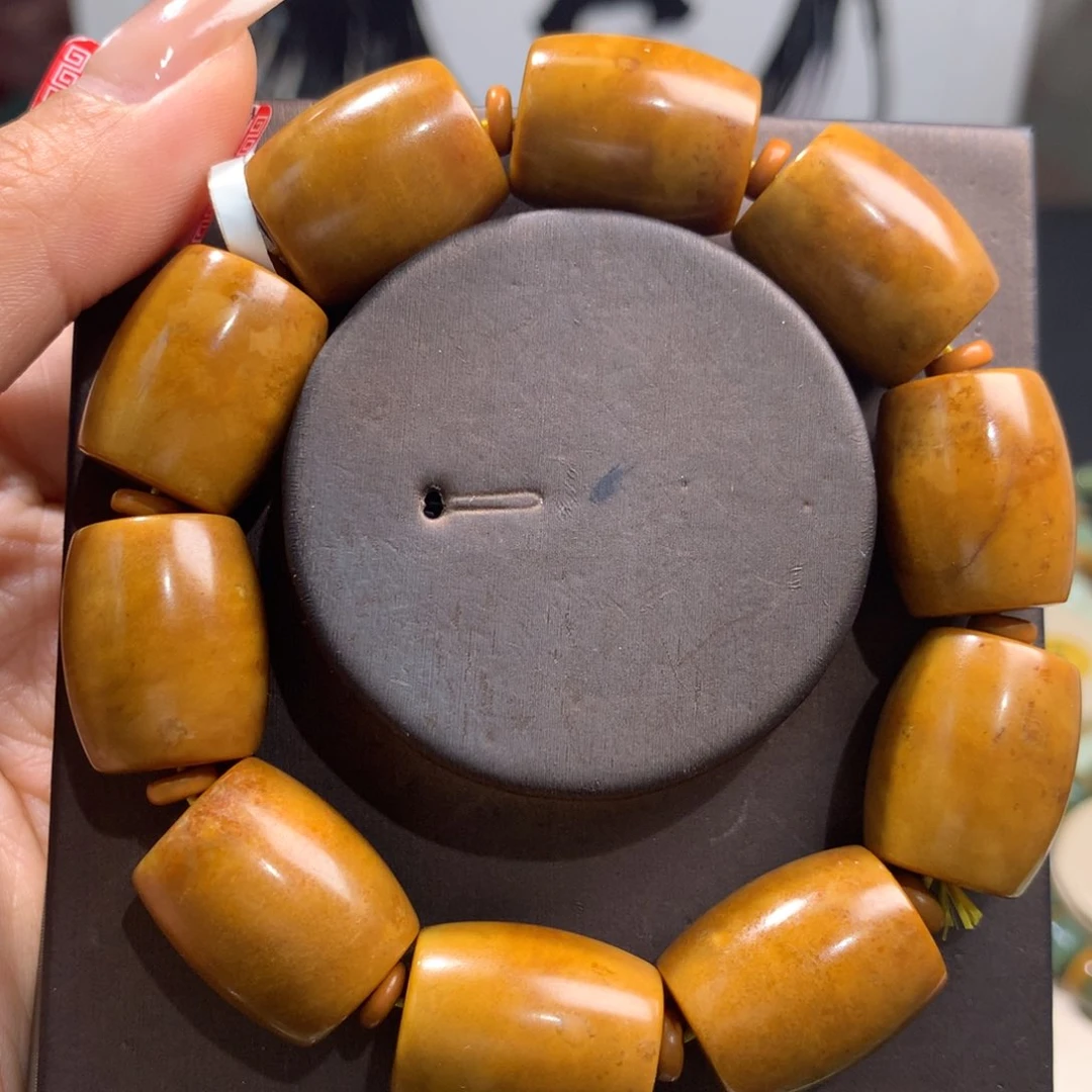 手链未镶嵌透闪石质玉