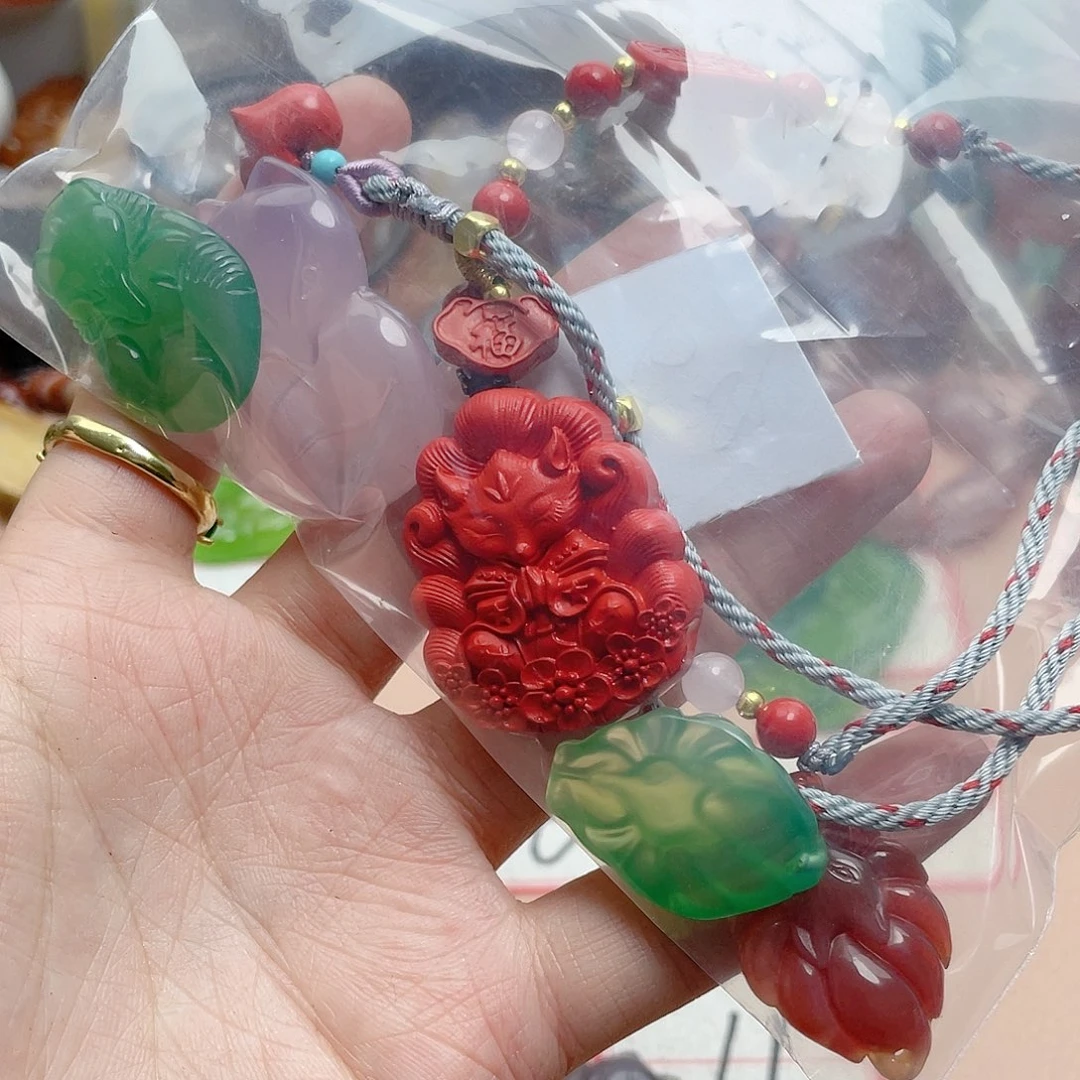 玛瑙/玉髓颈饰合金万*