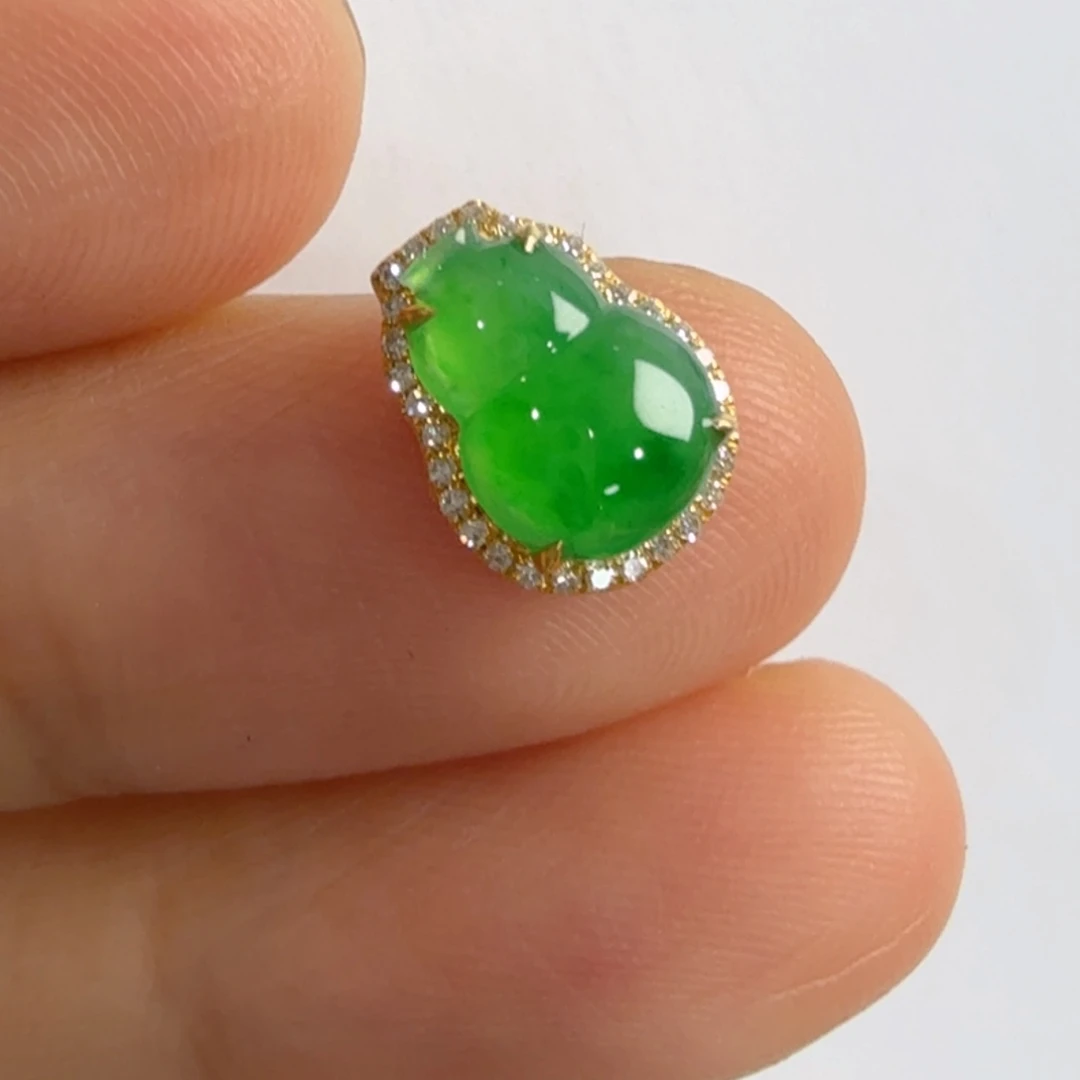 翡翠18K金镶嵌吊坠(不含链)葫芦