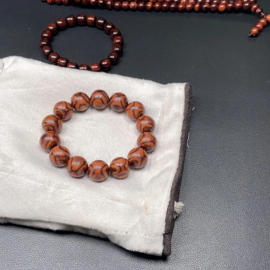 黄花梨/降香黄檀手串财****雕